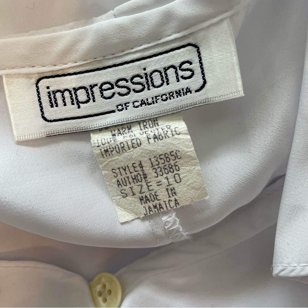 SOLD :: Vintage 90s Bertha Collar Blouse - Picture 6 of 10